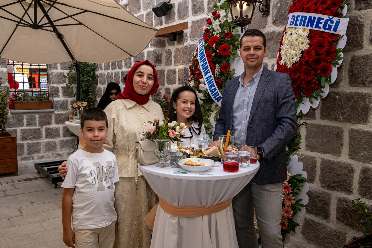 Vitalen Cafe Açılış Lansmanı: Lezzetin ve İyiliğin Buluştuğu Mekân